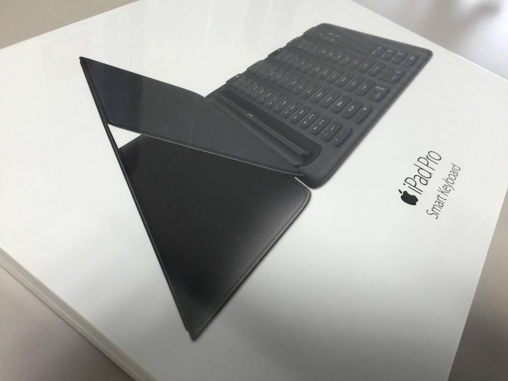 レビュー 9 7インチ型 Ipad Pro 用 Smart Keyboard を購入 Logicoolキーボードとmicrosoftキーボード の比較 石ログ