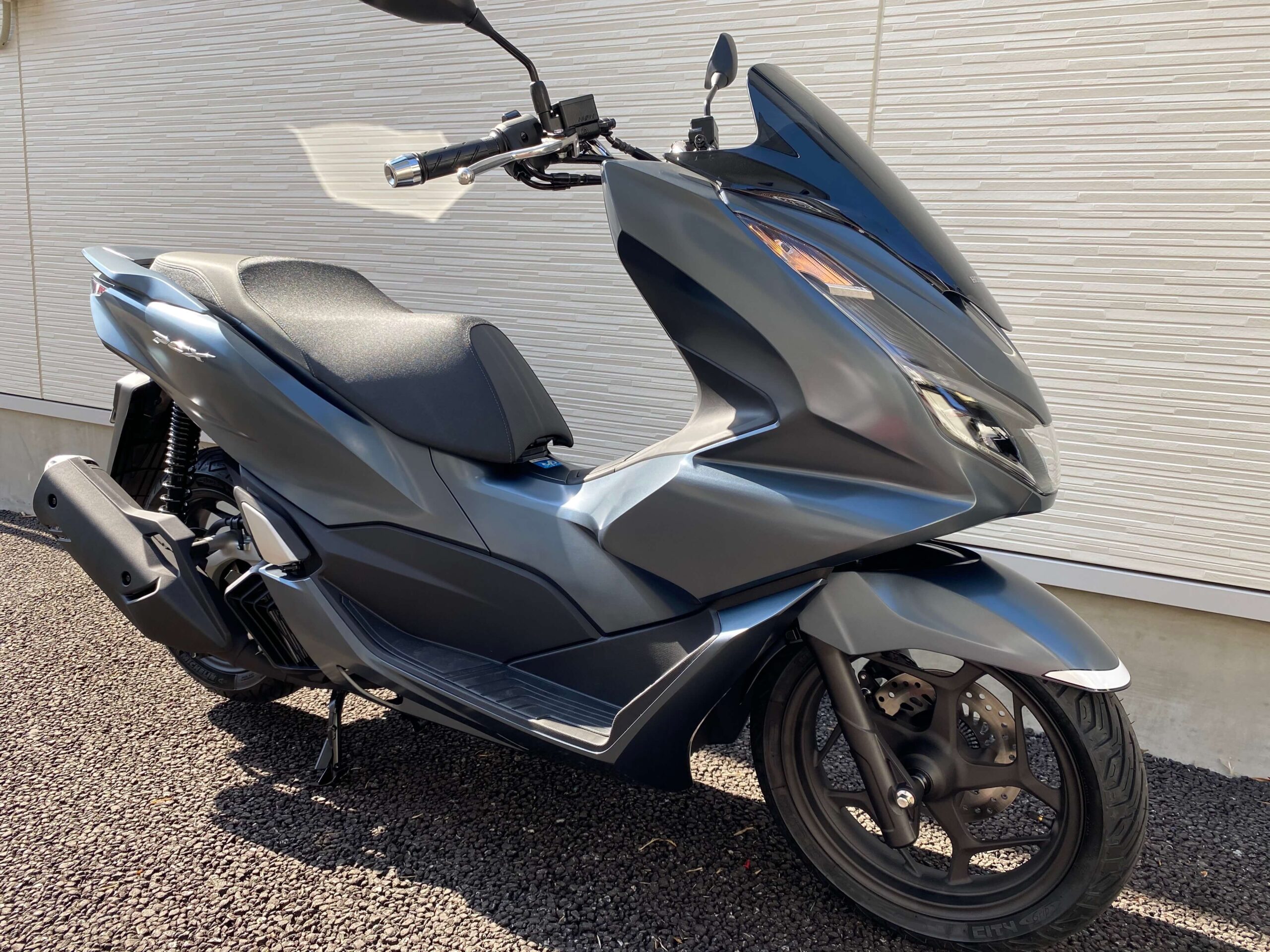 Pcx Jk05 を納車したので詳細レビューします 石ログ